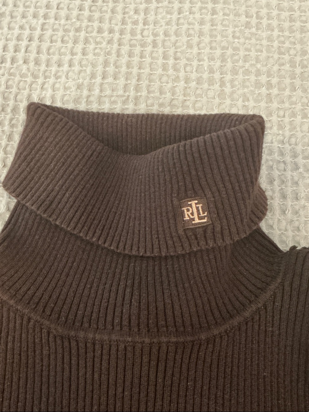 Lauren Ralph Lauren Brown Ribbed Turtleneck Sweater size Large - Picture 4 of 8